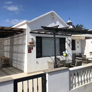  Villa 2 Bedroom Front Line Puerto Del Carmen Spain